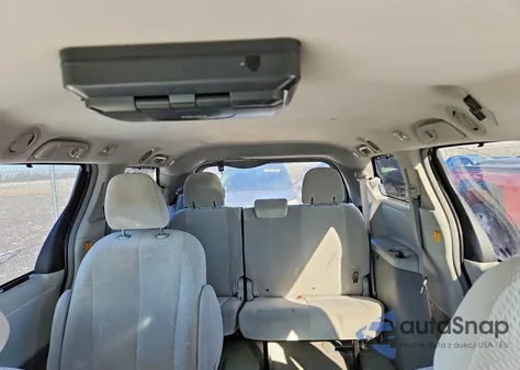 2011 Toyota Sienna Le z USA, uszkodzony, nr VIN 5TDKK3DC3BS118116